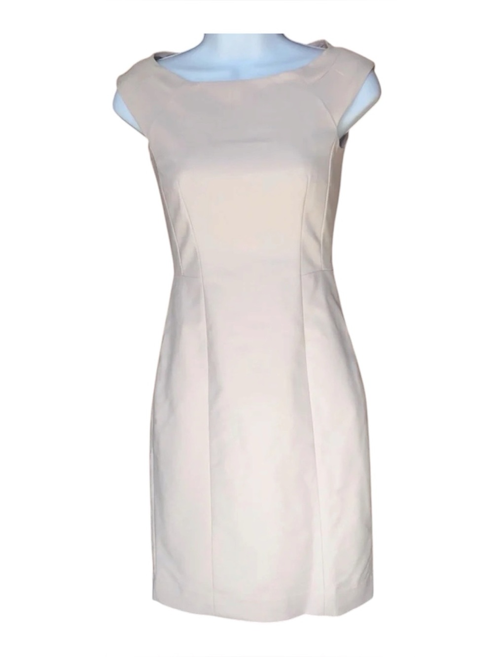 H&M gorgeous Sheath Dress in Light Beige